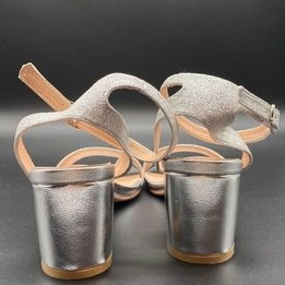 NEW DREAM PAIRS Women's Open Toe Ankle Strap Low Block Heels Silver Size 8.5 - Picture 4 of 8